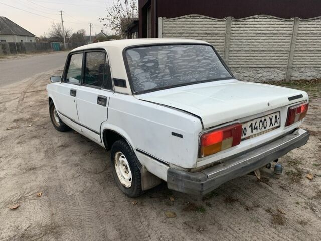Белый ВАЗ 2105, объемом двигателя 1.5 л и пробегом 76 тыс. км за 550 $, фото 3 на Automoto.ua