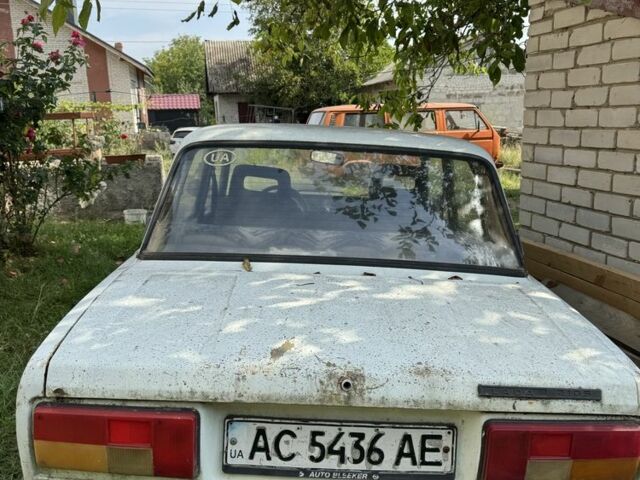Белый ВАЗ 2105, объемом двигателя 0 л и пробегом 330 тыс. км за 300 $, фото 3 на Automoto.ua