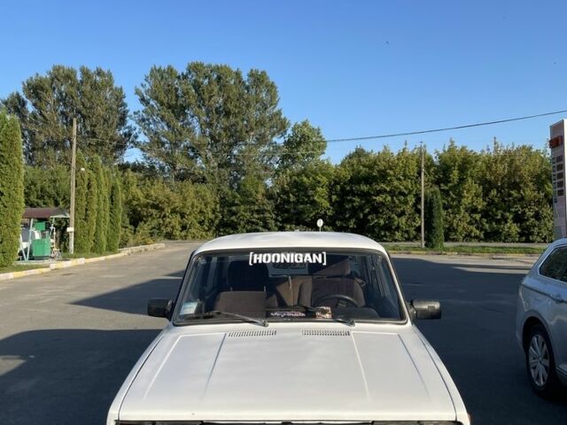 Белый ВАЗ 2105, объемом двигателя 1.8 л и пробегом 100 тыс. км за 728 $, фото 1 на Automoto.ua