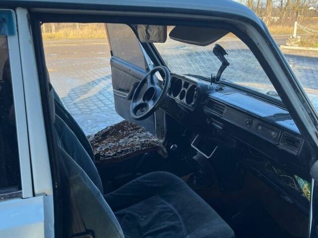 Белый ВАЗ 2105, объемом двигателя 1.5 л и пробегом 604 тыс. км за 355 $, фото 5 на Automoto.ua