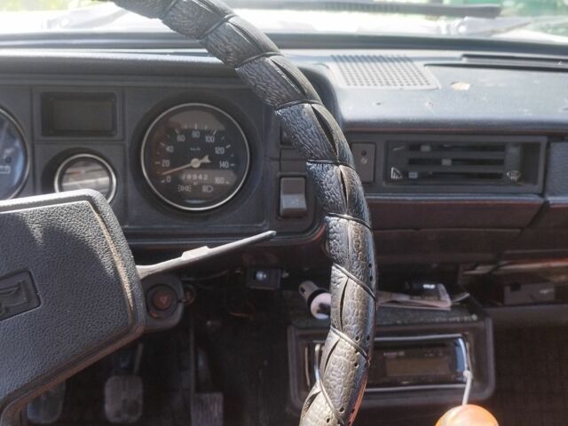 Белый ВАЗ 2105, объемом двигателя 1.3 л и пробегом 300 тыс. км за 480 $, фото 1 на Automoto.ua