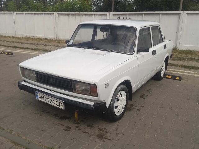 Белый ВАЗ 2105, объемом двигателя 1.5 л и пробегом 78 тыс. км за 550 $, фото 2 на Automoto.ua