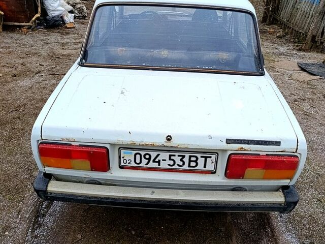 Белый ВАЗ 2105, объемом двигателя 15 л и пробегом 0 тыс. км за 500 $, фото 5 на Automoto.ua