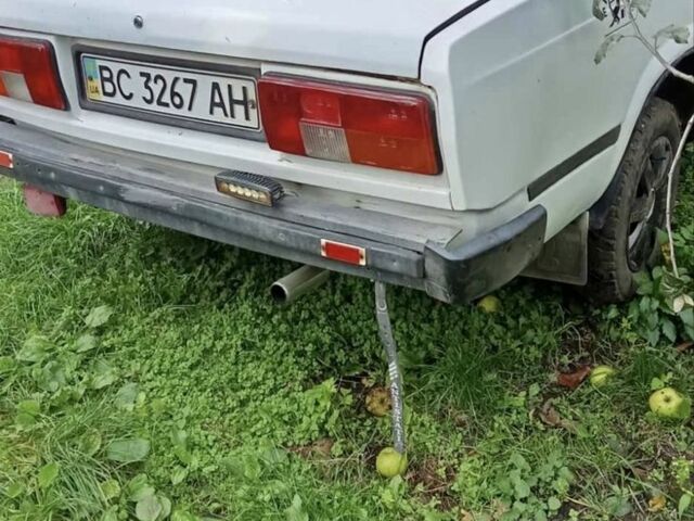 Белый ВАЗ 2105, объемом двигателя 1.3 л и пробегом 260 тыс. км за 406 $, фото 1 на Automoto.ua