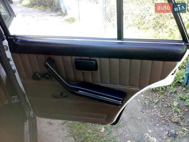 Білий ВАЗ 2105, об'ємом двигуна 0 л та пробігом 12 тис. км за 750 $, фото 9 на Automoto.ua