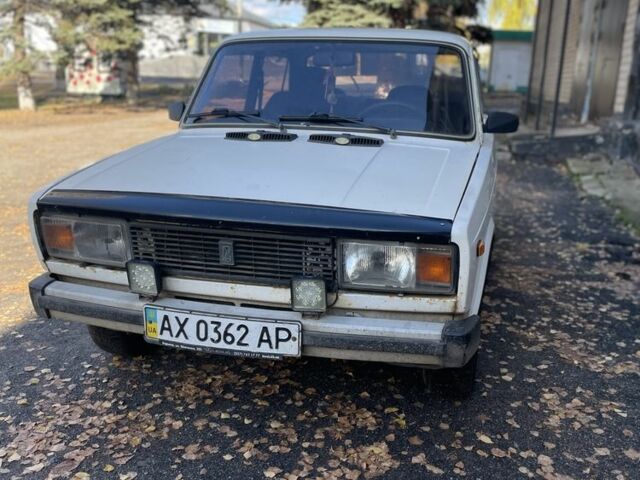 Белый ВАЗ 2105, объемом двигателя 1.5 л и пробегом 158 тыс. км за 523 $, фото 1 на Automoto.ua