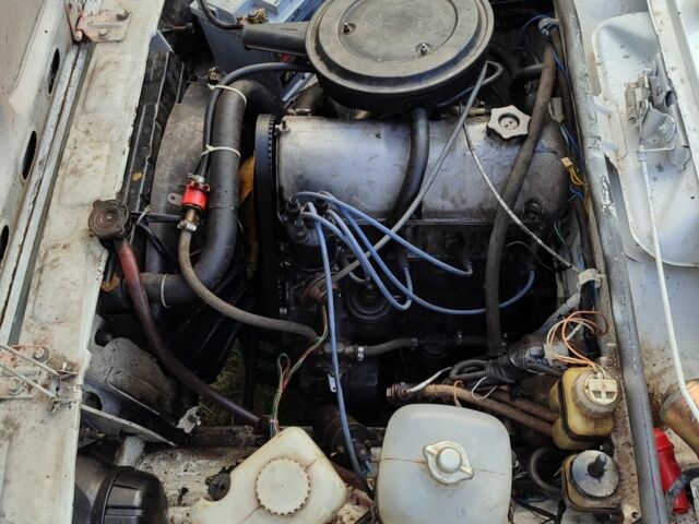 ВАЗ 2105 1989 в Буче на Automoto.ua Белый ВАЗ 2105, объемом двигателя 1.3 л и пробегом 20 тыс. км за 1000 $, фото 4 на Automoto.ua