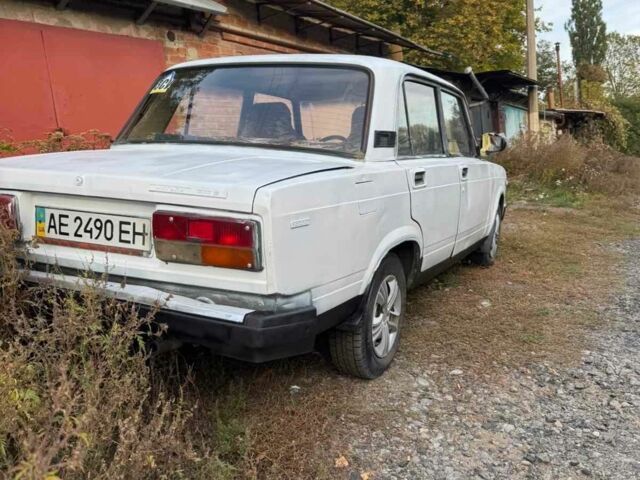 Білий ВАЗ 2105, об'ємом двигуна 1.5 л та пробігом 200 тис. км за 350 $, фото 7 на Automoto.ua