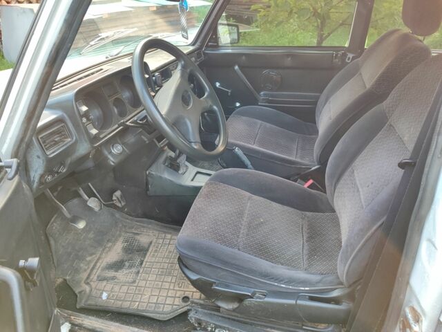 ВАЗ 2105 1989 в Буче на Automoto.ua Белый ВАЗ 2105, объемом двигателя 1.3 л и пробегом 20 тыс. км за 1000 $, фото 5 на Automoto.ua