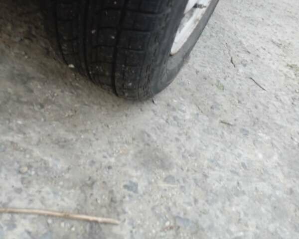 Білий ВАЗ 2105, об'ємом двигуна 1.3 л та пробігом 100 тис. км за 650 $, фото 2 на Automoto.ua