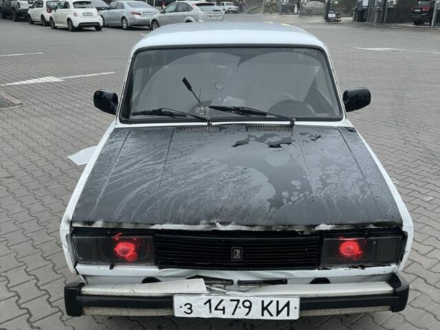 Белый ВАЗ 2105, объемом двигателя 2.5 л и пробегом 3 тыс. км за 477 $, фото 6 на Automoto.ua