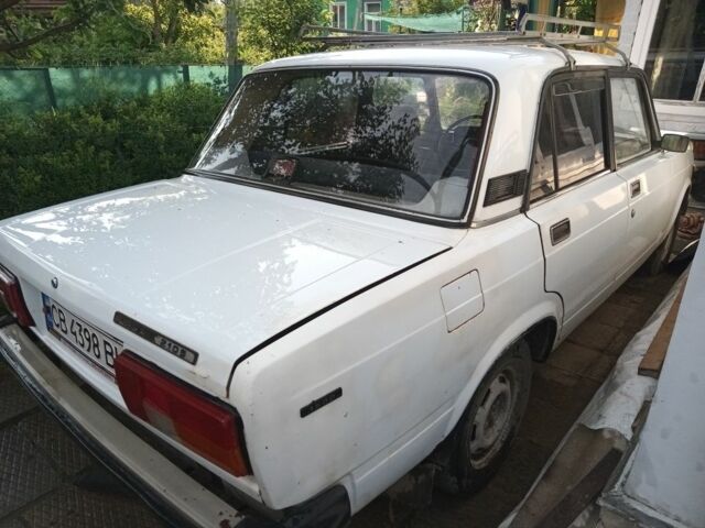 Белый ВАЗ 2105, объемом двигателя 0 л и пробегом 63 тыс. км за 523 $, фото 1 на Automoto.ua