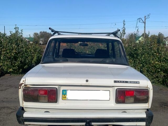 Белый ВАЗ 2105, объемом двигателя 1.5 л и пробегом 10 тыс. км за 550 $, фото 3 на Automoto.ua