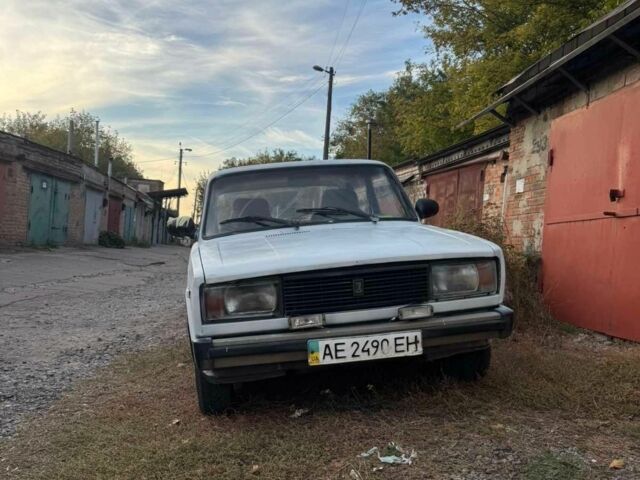 Білий ВАЗ 2105, об'ємом двигуна 1.5 л та пробігом 200 тис. км за 350 $, фото 5 на Automoto.ua