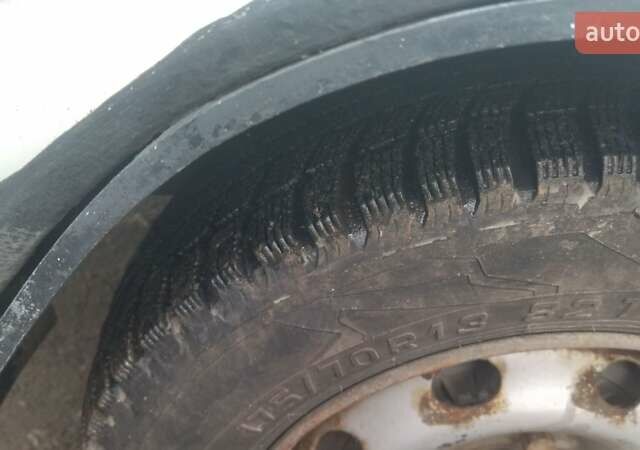 Белый ВАЗ 2105, объемом двигателя 1.3 л и пробегом 99 тыс. км за 555 $, фото 8 на Automoto.ua