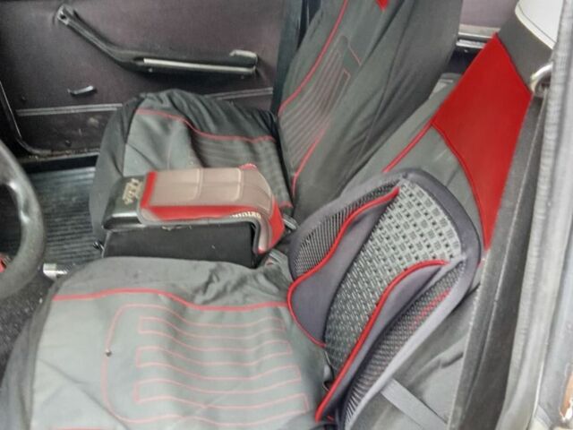 Белый ВАЗ 2105, объемом двигателя 1.3 л и пробегом 260 тыс. км за 406 $, фото 4 на Automoto.ua