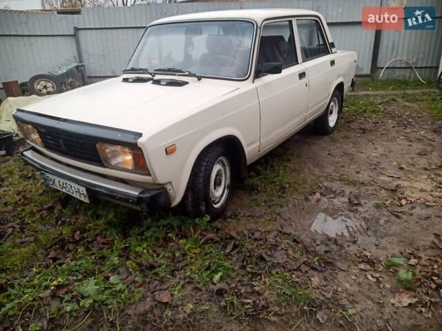 Білий ВАЗ 2105, об'ємом двигуна 0 л та пробігом 190 тис. км за 850 $, фото 5 на Automoto.ua