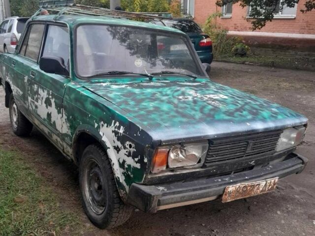 Белый ВАЗ 2105, объемом двигателя 1.3 л и пробегом 15 тыс. км за 304 $, фото 1 на Automoto.ua
