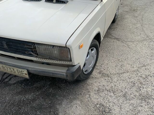 Белый ВАЗ 2105, объемом двигателя 1.3 л и пробегом 3 тыс. км за 594 $, фото 1 на Automoto.ua