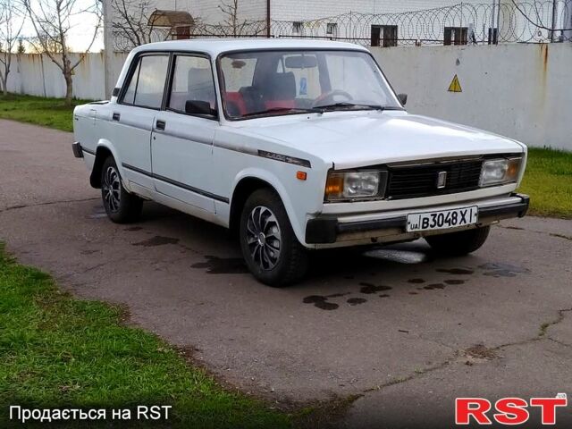 Білий ВАЗ 2105, об'ємом двигуна 13 л та пробігом 0 тис. км за 700 $, фото 1 на Automoto.ua