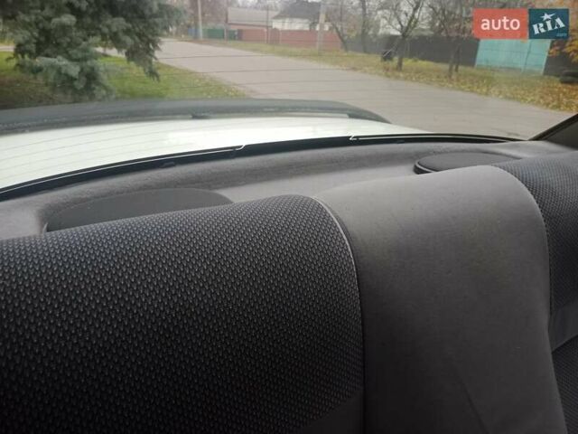 Белый ВАЗ 2105, объемом двигателя 2 л и пробегом 60 тыс. км за 1350 $, фото 20 на Automoto.ua