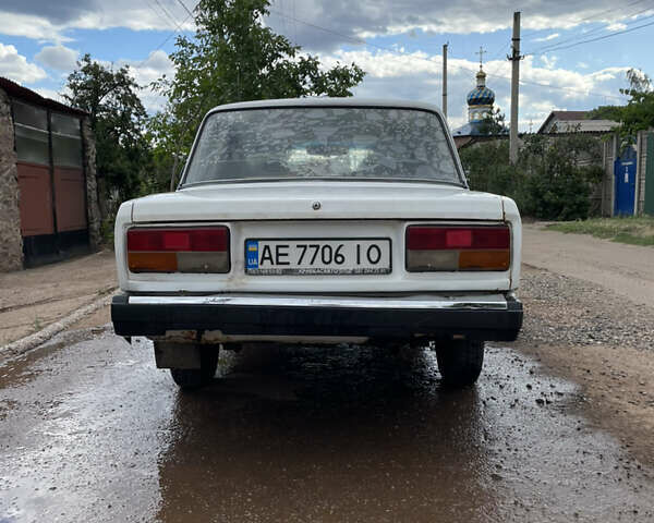 Белый ВАЗ 2105, объемом двигателя 1.3 л и пробегом 25 тыс. км за 850 $, фото 5 на Automoto.ua