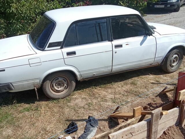 Белый ВАЗ 2105, объемом двигателя 0 л и пробегом 1000 тыс. км за 480 $, фото 1 на Automoto.ua