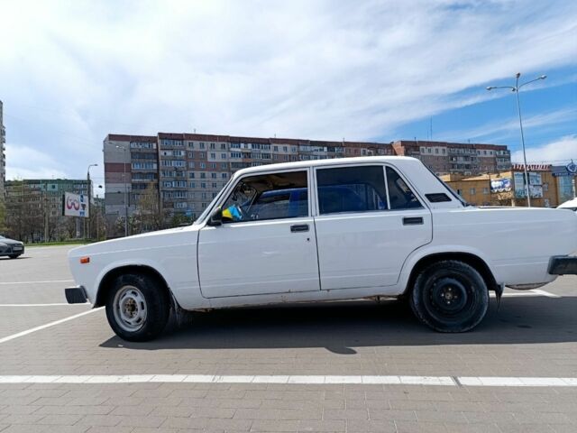 Белый ВАЗ 2105, объемом двигателя 1 л и пробегом 54 тыс. км за 1200 $, фото 6 на Automoto.ua