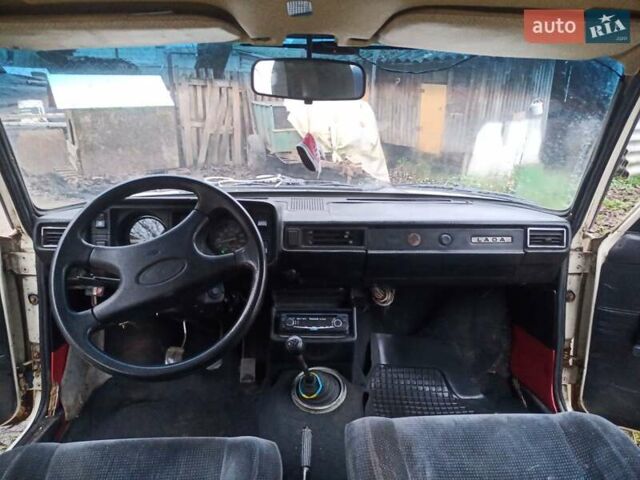 Білий ВАЗ 2105, об'ємом двигуна 0 л та пробігом 190 тис. км за 850 $, фото 3 на Automoto.ua