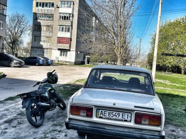 Белый ВАЗ 2105, объемом двигателя 0 л и пробегом 1 тыс. км за 30000 $, фото 9 на Automoto.ua