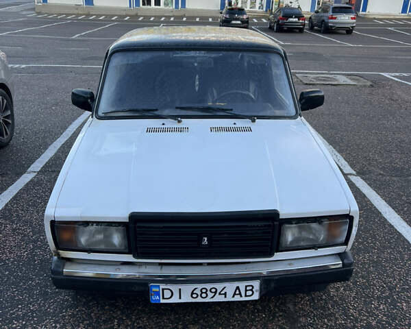 Білий ВАЗ 2105, об'ємом двигуна 1.5 л та пробігом 77 тис. км за 850 $, фото 5 на Automoto.ua