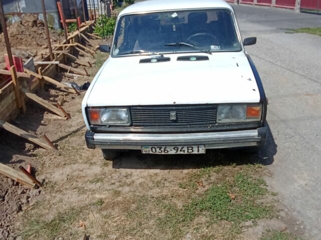 Белый ВАЗ 2105, объемом двигателя 0 л и пробегом 1000 тыс. км за 480 $, фото 5 на Automoto.ua
