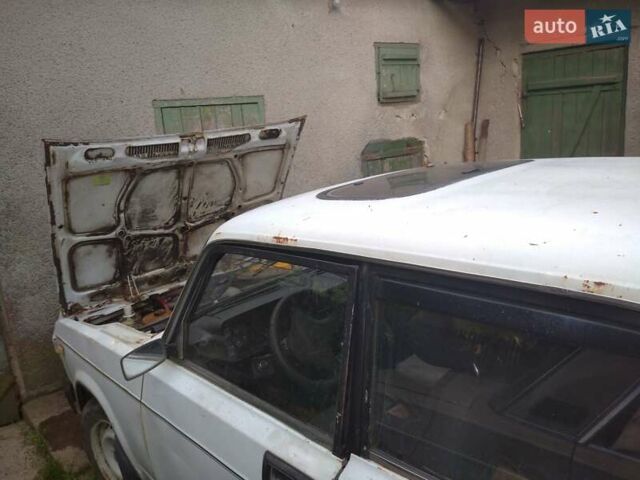 Белый ВАЗ 2105, объемом двигателя 1.3 л и пробегом 68 тыс. км за 270 $, фото 10 на Automoto.ua