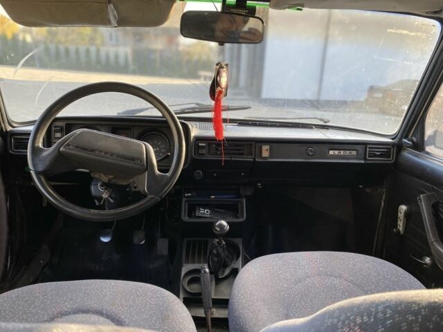 Белый ВАЗ 2105, объемом двигателя 0 л и пробегом 100 тыс. км за 456 $, фото 7 на Automoto.ua