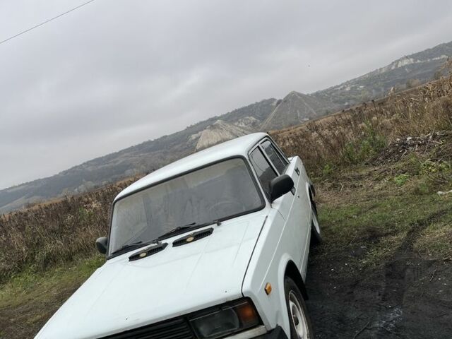 Білий ВАЗ 2105, об'ємом двигуна 0 л та пробігом 10 тис. км за 584 $, фото 1 на Automoto.ua