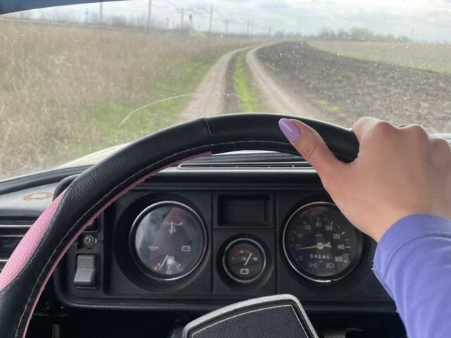 Белый ВАЗ 2105, объемом двигателя 0 л и пробегом 1 тыс. км за 30000 $, фото 5 на Automoto.ua