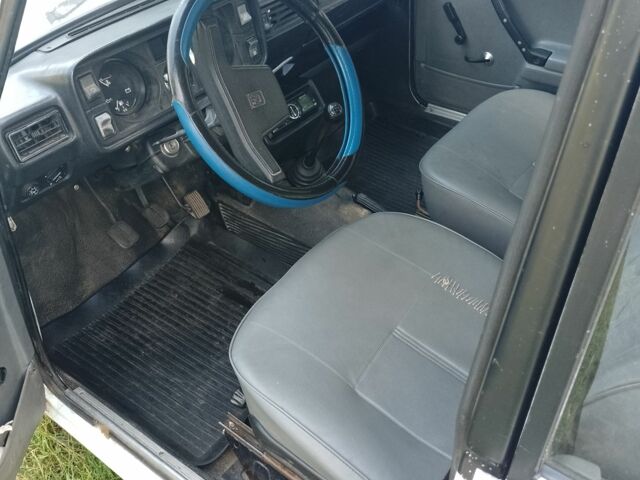 Білий ВАЗ 2105, об'ємом двигуна 1.2 л та пробігом 98 тис. км за 850 $, фото 8 на Automoto.ua