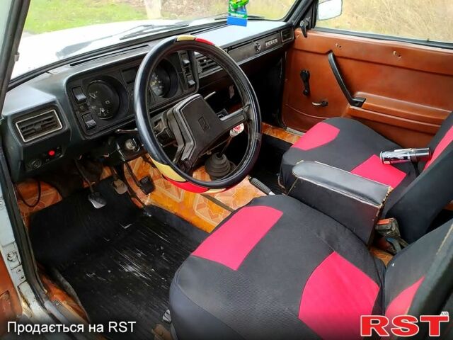 Білий ВАЗ 2105, об'ємом двигуна 13 л та пробігом 0 тис. км за 700 $, фото 4 на Automoto.ua