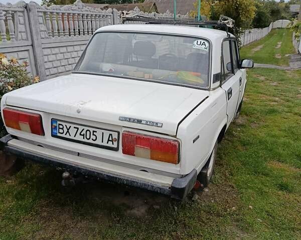 Белый ВАЗ 2105, объемом двигателя 1.45 л и пробегом 80 тыс. км за 400 $, фото 3 на Automoto.ua