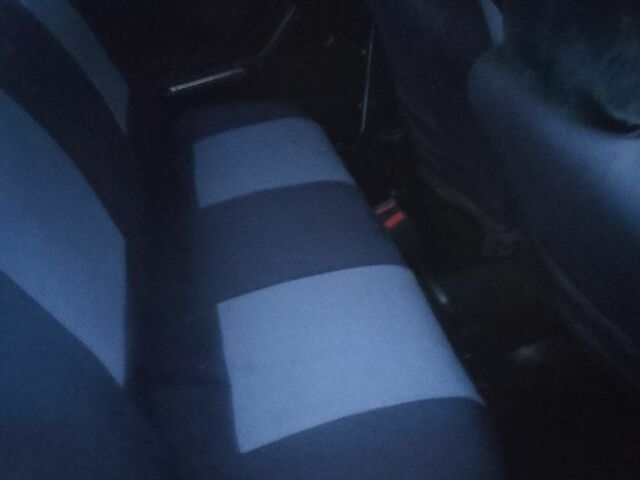 Белый ВАЗ 2105, объемом двигателя 1.5 л и пробегом 200 тыс. км за 750 $, фото 6 на Automoto.ua