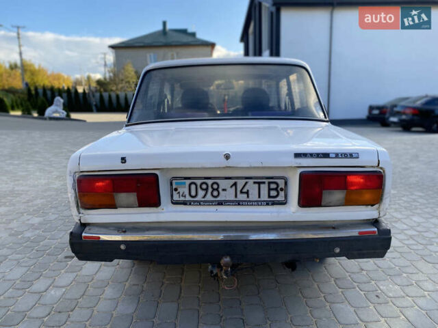 Белый ВАЗ 2105, объемом двигателя 1.3 л и пробегом 100 тыс. км за 454 $, фото 3 на Automoto.ua