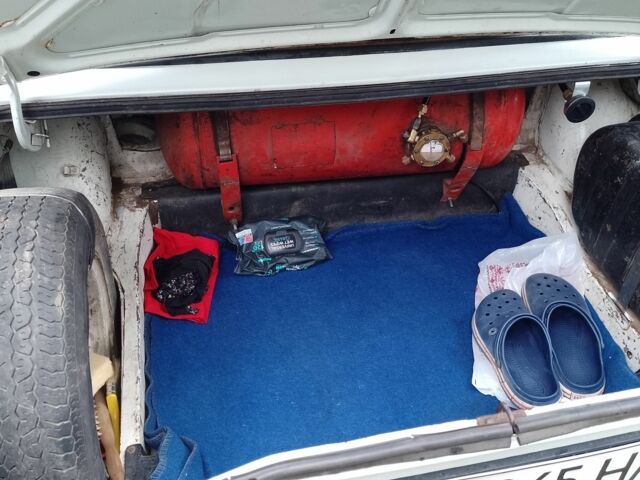 Білий ВАЗ 2105, об'ємом двигуна 1.2 л та пробігом 98 тис. км за 850 $, фото 6 на Automoto.ua