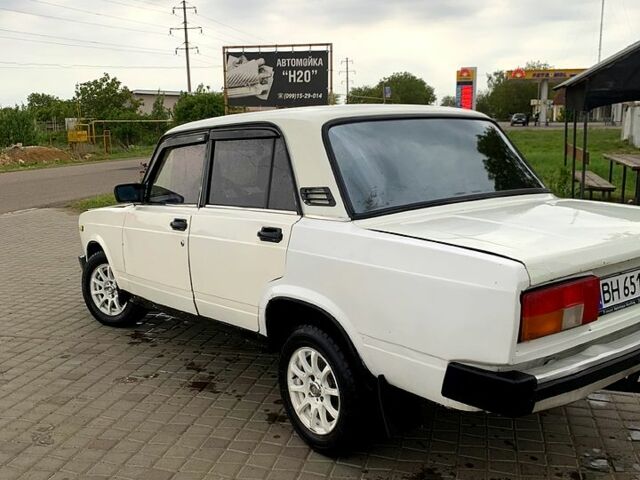 Білий ВАЗ 2105, об'ємом двигуна 1.3 л та пробігом 246 тис. км за 700 $, фото 5 на Automoto.ua