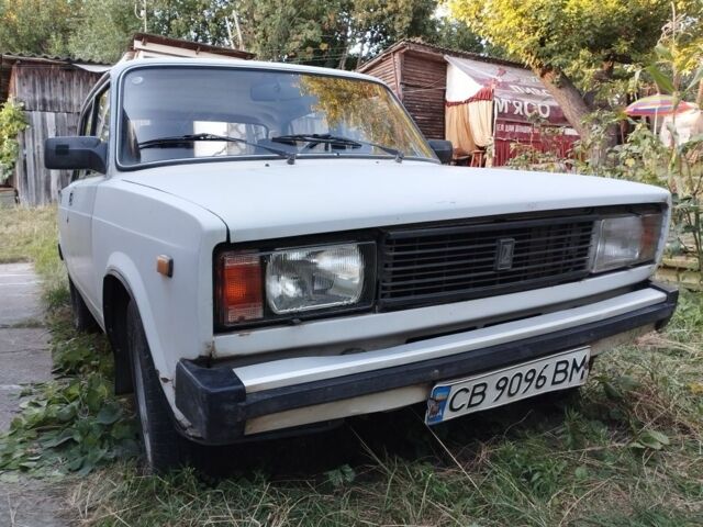 Белый ВАЗ 2105, объемом двигателя 1.3 л и пробегом 74 тыс. км за 713 $, фото 1 на Automoto.ua