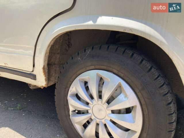 Белый ВАЗ 2105, объемом двигателя 1.3 л и пробегом 160 тыс. км за 1100 $, фото 4 на Automoto.ua