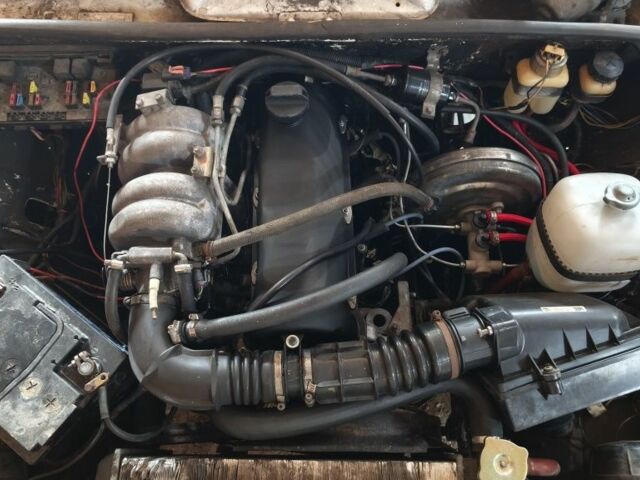 Белый ВАЗ 2105, объемом двигателя 0 л и пробегом 200 тыс. км за 1300 $, фото 1 на Automoto.ua