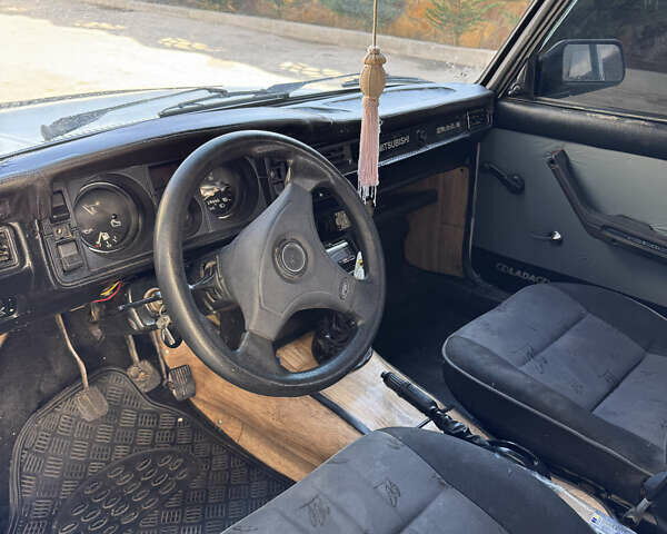 Білий ВАЗ 2105, об'ємом двигуна 0 л та пробігом 150 тис. км за 650 $, фото 6 на Automoto.ua
