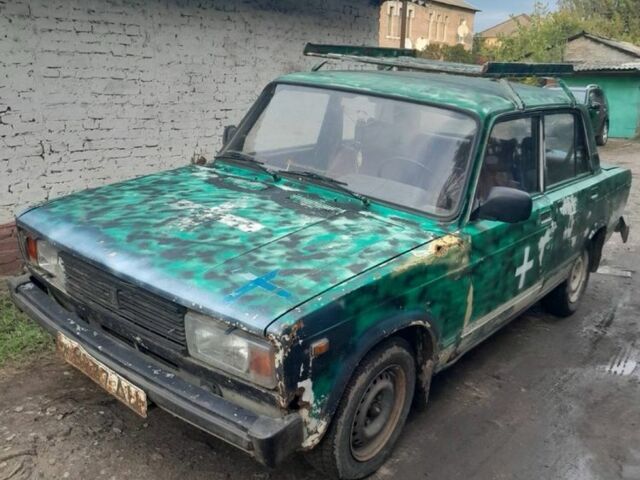 Белый ВАЗ 2105, объемом двигателя 1.3 л и пробегом 15 тыс. км за 304 $, фото 2 на Automoto.ua