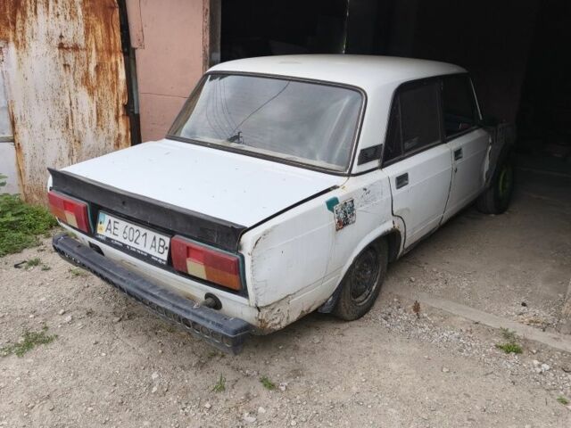 Белый ВАЗ 2105, объемом двигателя 0 л и пробегом 200 тыс. км за 1300 $, фото 9 на Automoto.ua