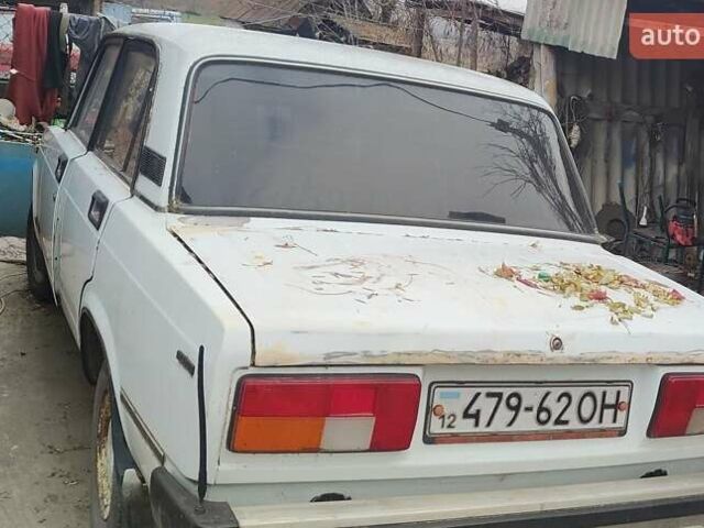 Білий ВАЗ 2105, об'ємом двигуна 1.5 л та пробігом 82 тис. км за 700 $, фото 2 на Automoto.ua